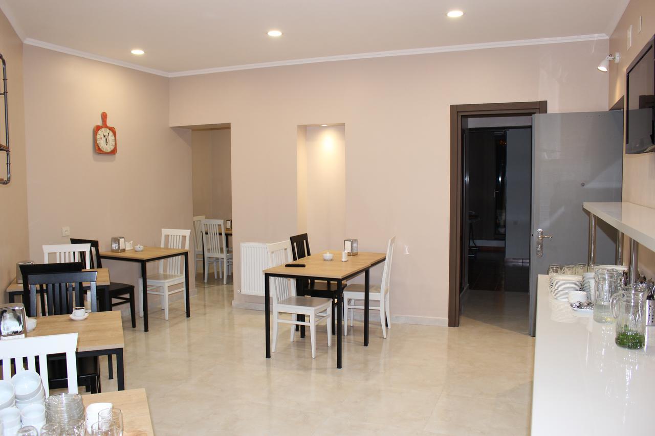 Boutique Hotel 32 Batumi Exterior foto